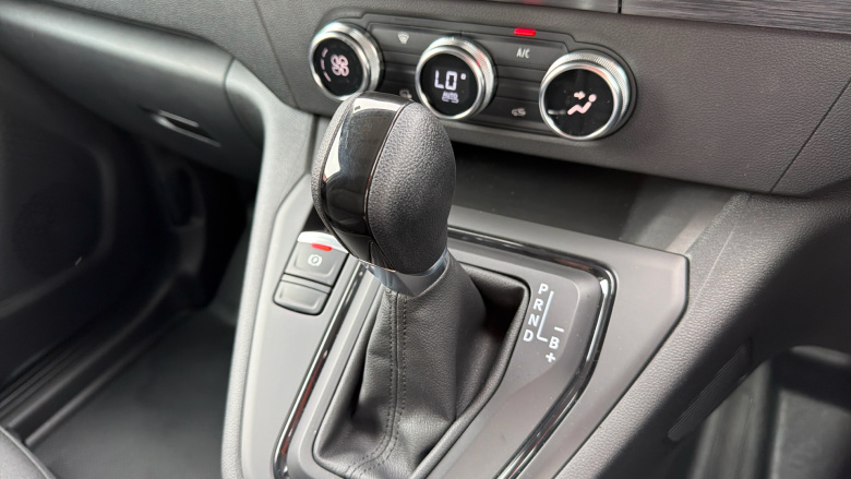 Renault Kangoo L1 E-Tech ML19 90kW 44kWh Advance [Safety] Van Auto